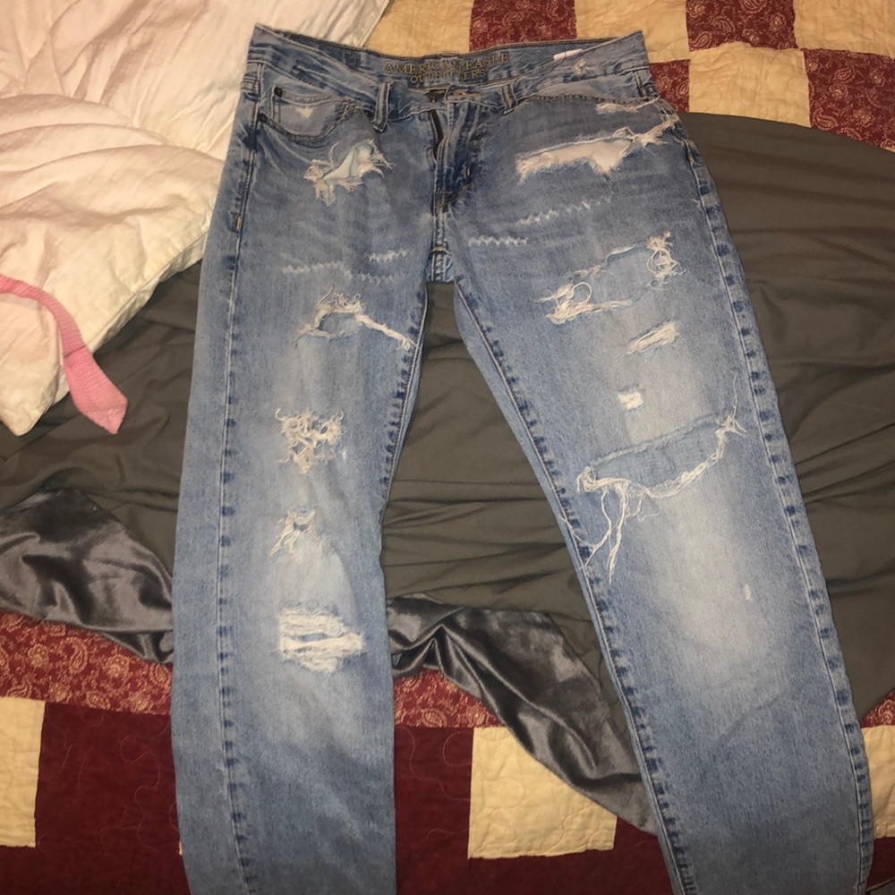 BEAUTIFULLY RIPPED, BOYFRIEND AE JEANS
